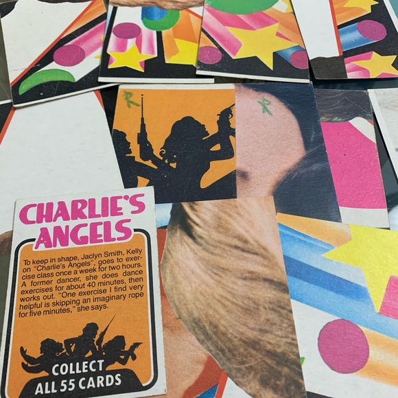 1977 Charlie’s Angels Trading Cards - 27 Assorted - Picture 5 of 6